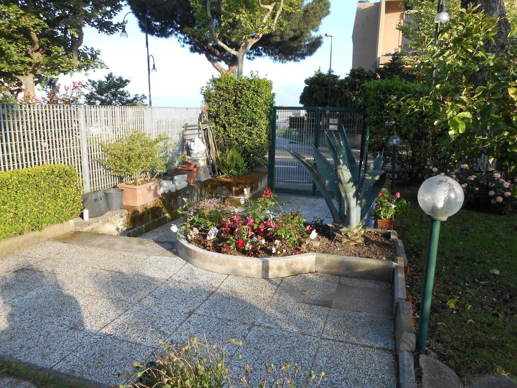 Bed and Breakfast Il Platano Piano di Sorrento Exterior foto